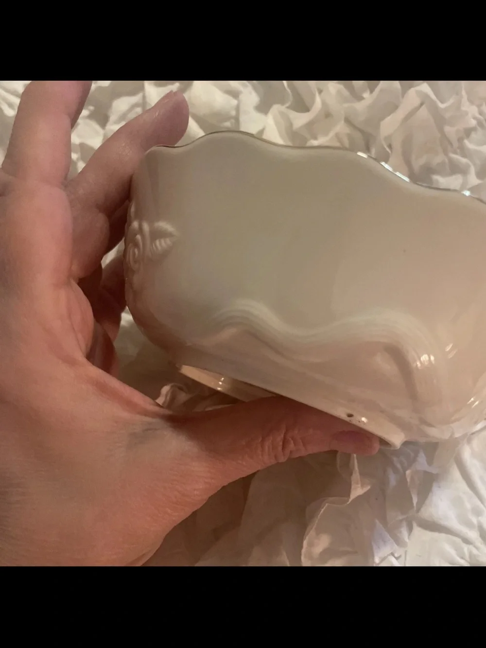 Lenox Small Embossed Rose Bowl Scalloped Ivory Gold Trim